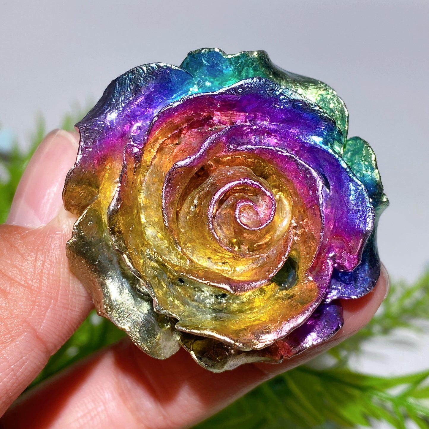 1.8" Bismuth Flower Carvings Bulk Wholesale
