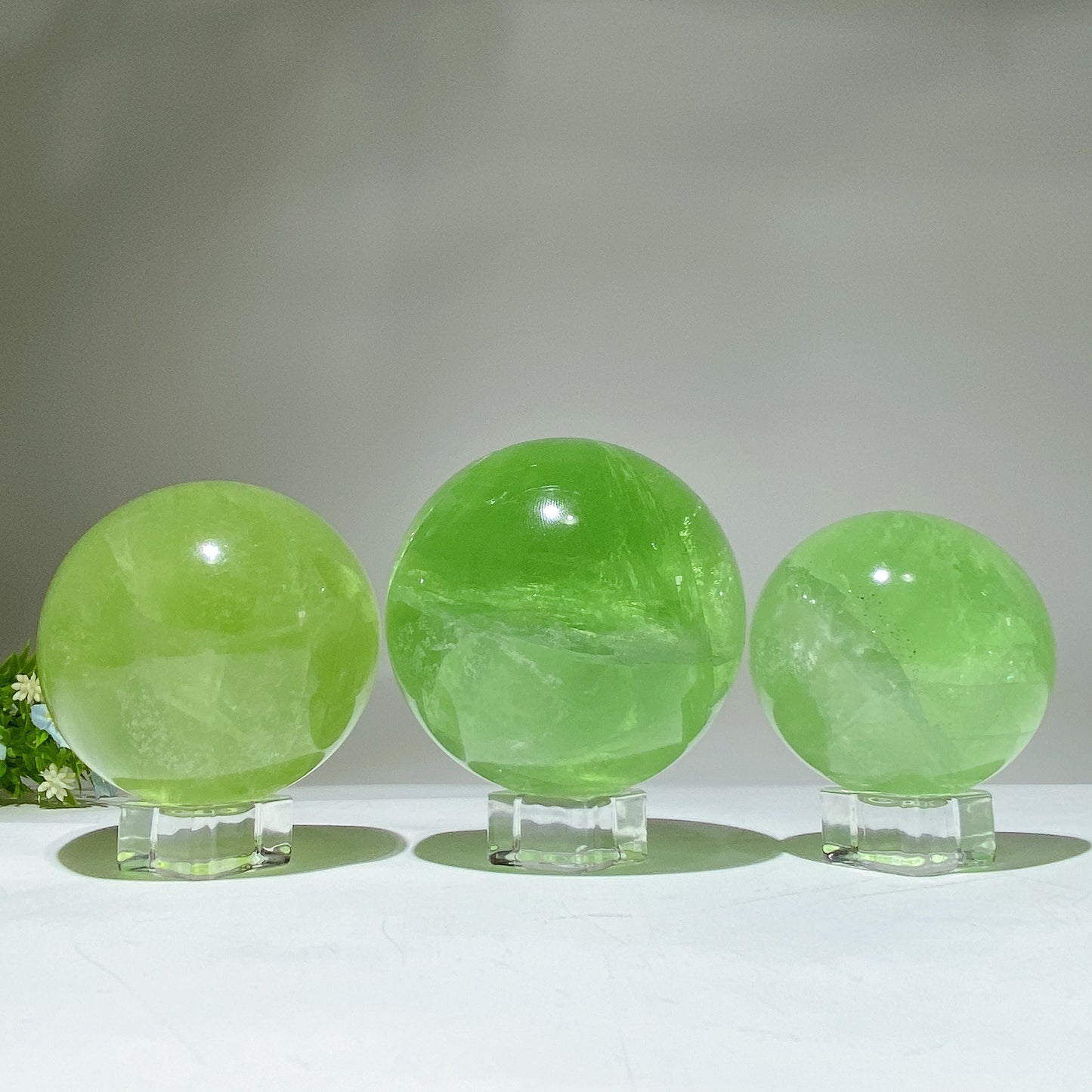 1.8"-3.0" Rainbow Green Fluorite Sphere Bulk Wholesale