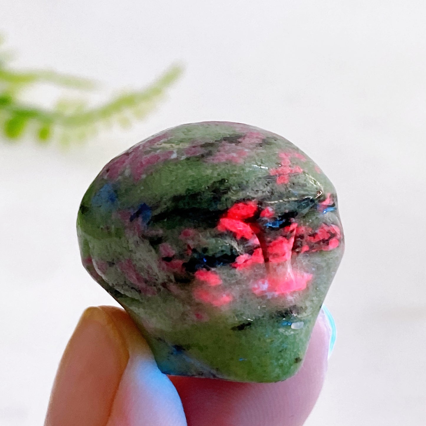 1.0" Crystal Alien Skulll Carving Crystal Healing Bulk Wholesale