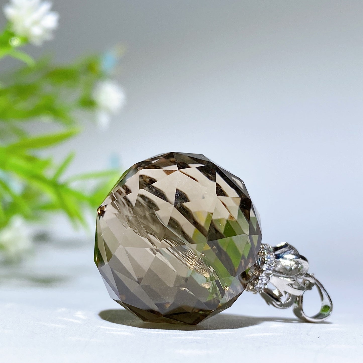 20mm Faceted Crystal Pendant Bulk Wholesale