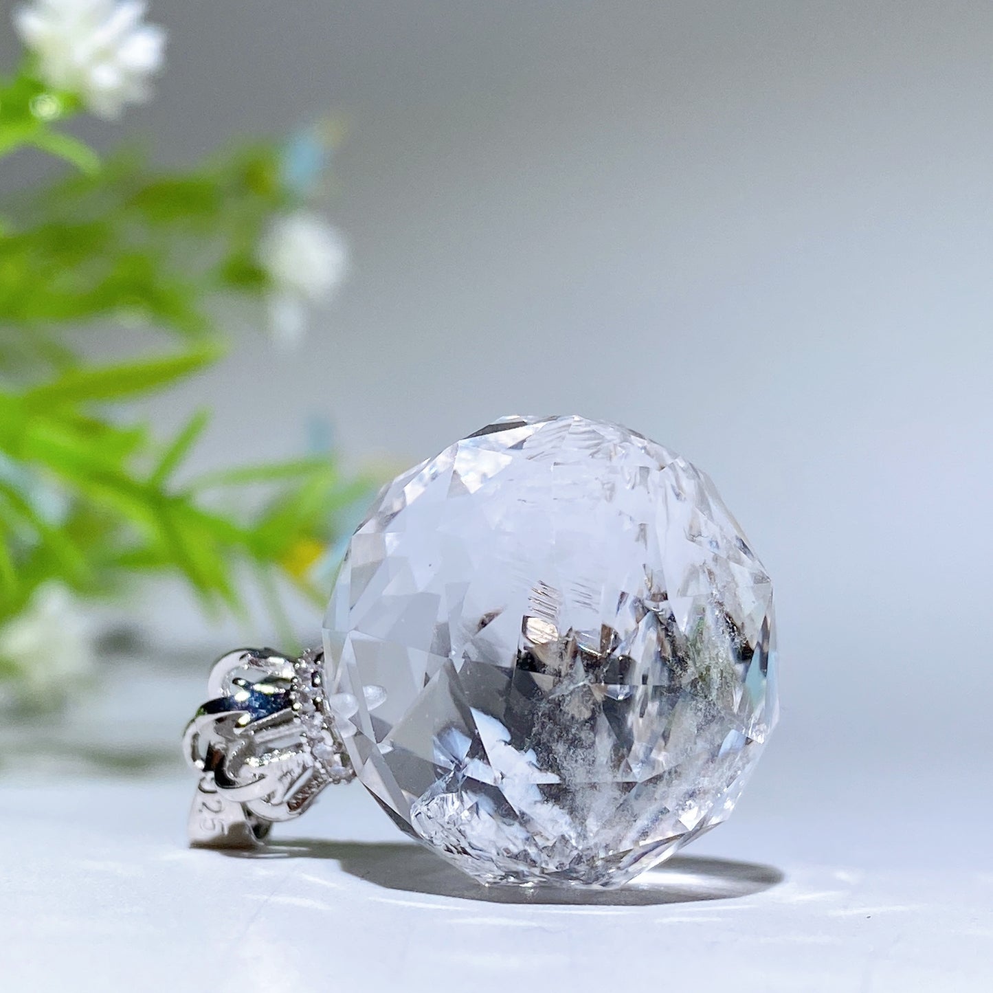 20mm Faceted Crystal Pendant Bulk Wholesale