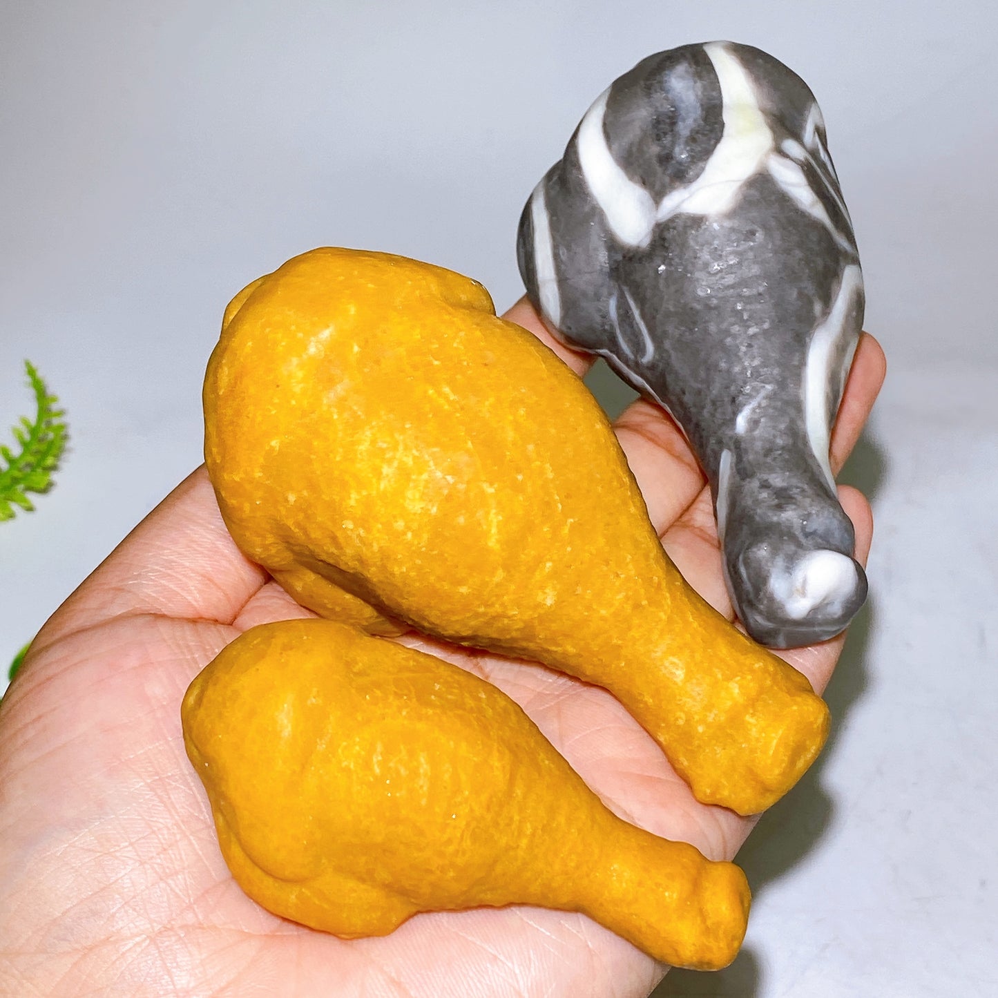 Natural Yellow Jade Shell Stone Chicken Leg Carving Wholesale