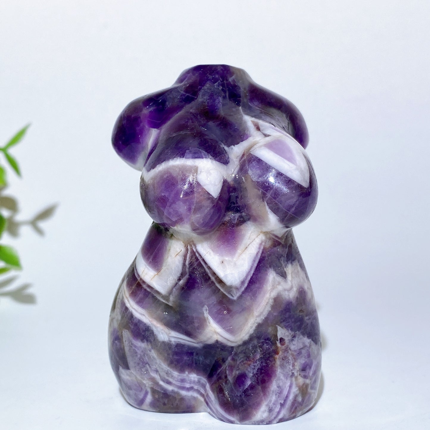 2.9" Mookite Dream Amethyst Model Carvings Bulk Wholesale