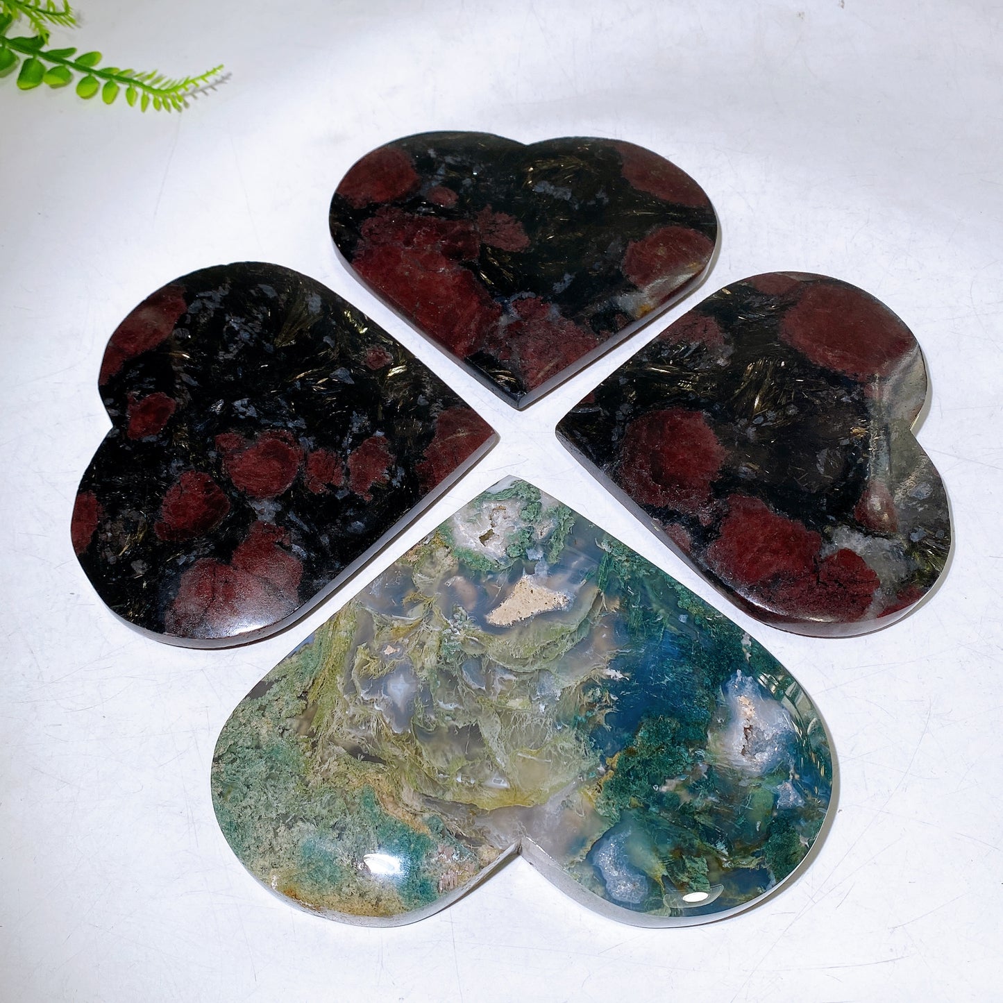 Atrophylite Garnet Moss Agate Heart Carving with Stand Wholesale