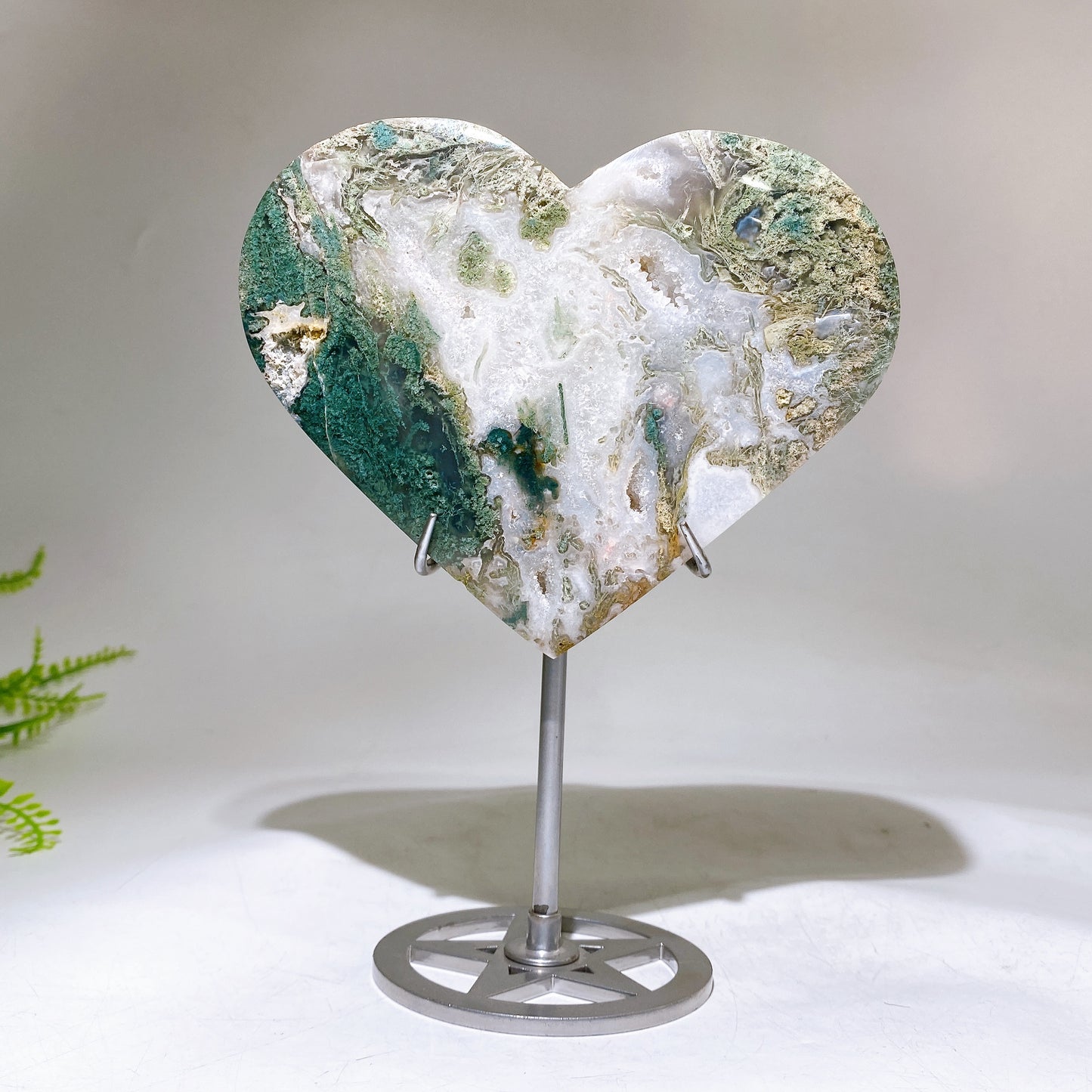 Atrophylite Garnet Moss Agate Heart Carving with Stand Wholesale
