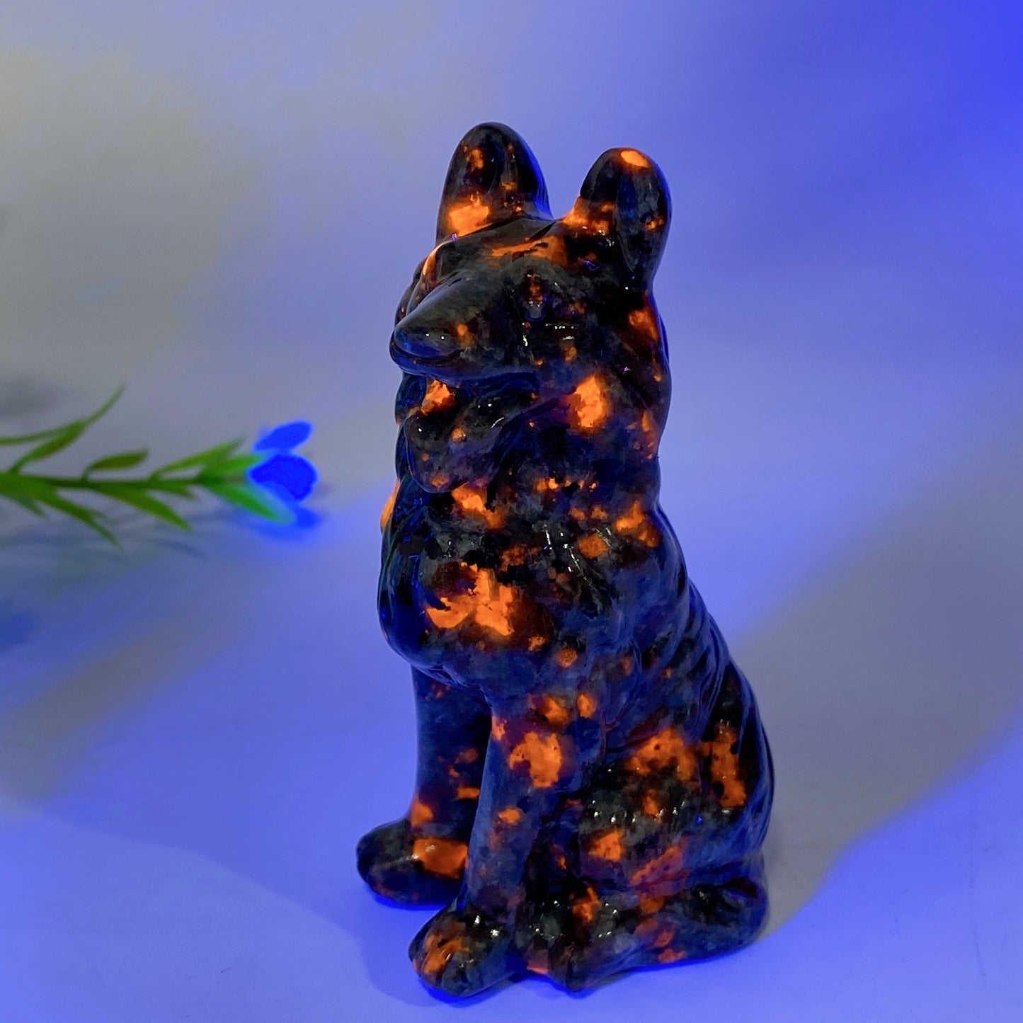 3.1" Mixed Crystal German Shepherd Dog Carvings Bulk Wholesale