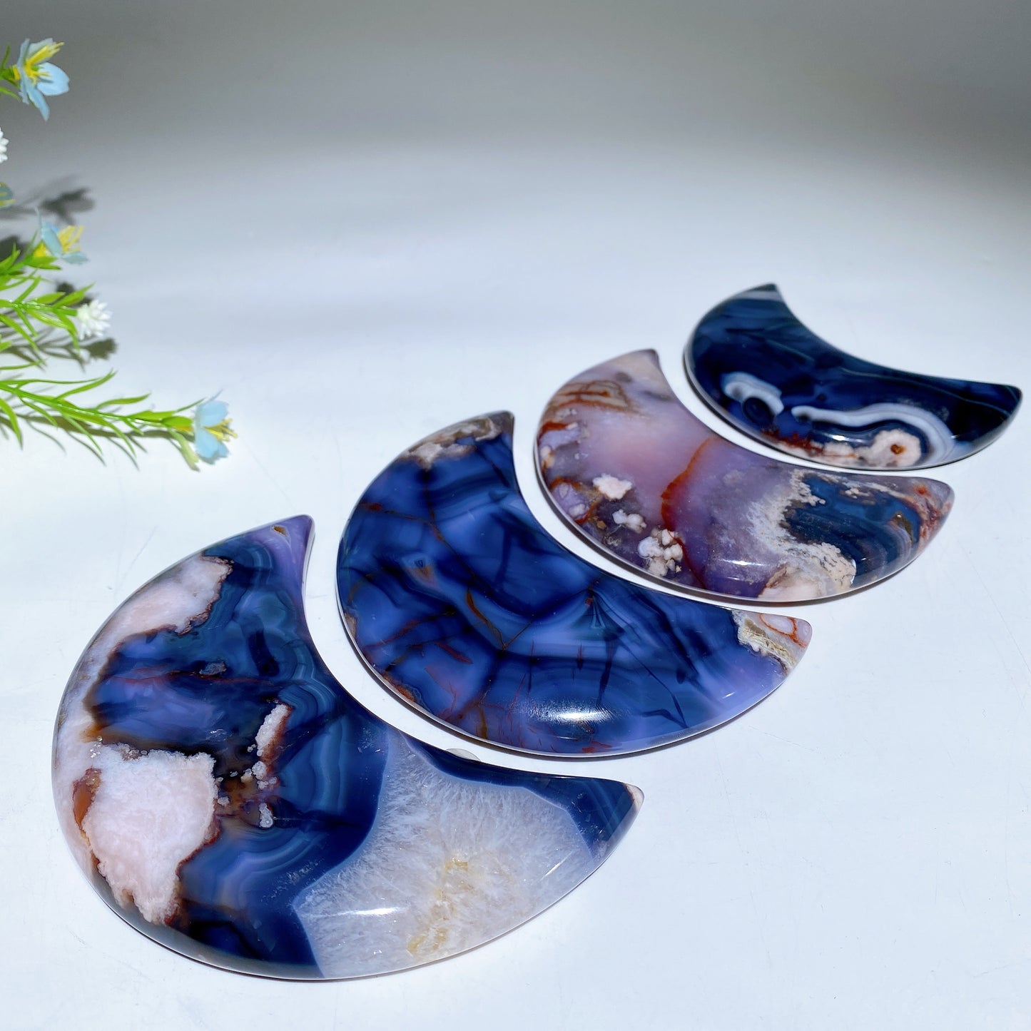 3.5"-4.5" Blue Flower Agate Moon Carvings Bulk Wholesale