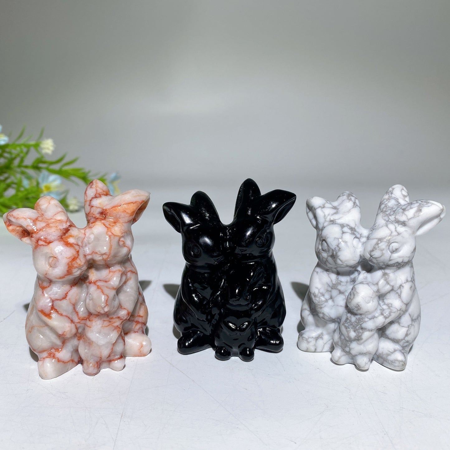 2.4" Crystal Rabbit Family Carvings Bulk Wholesale