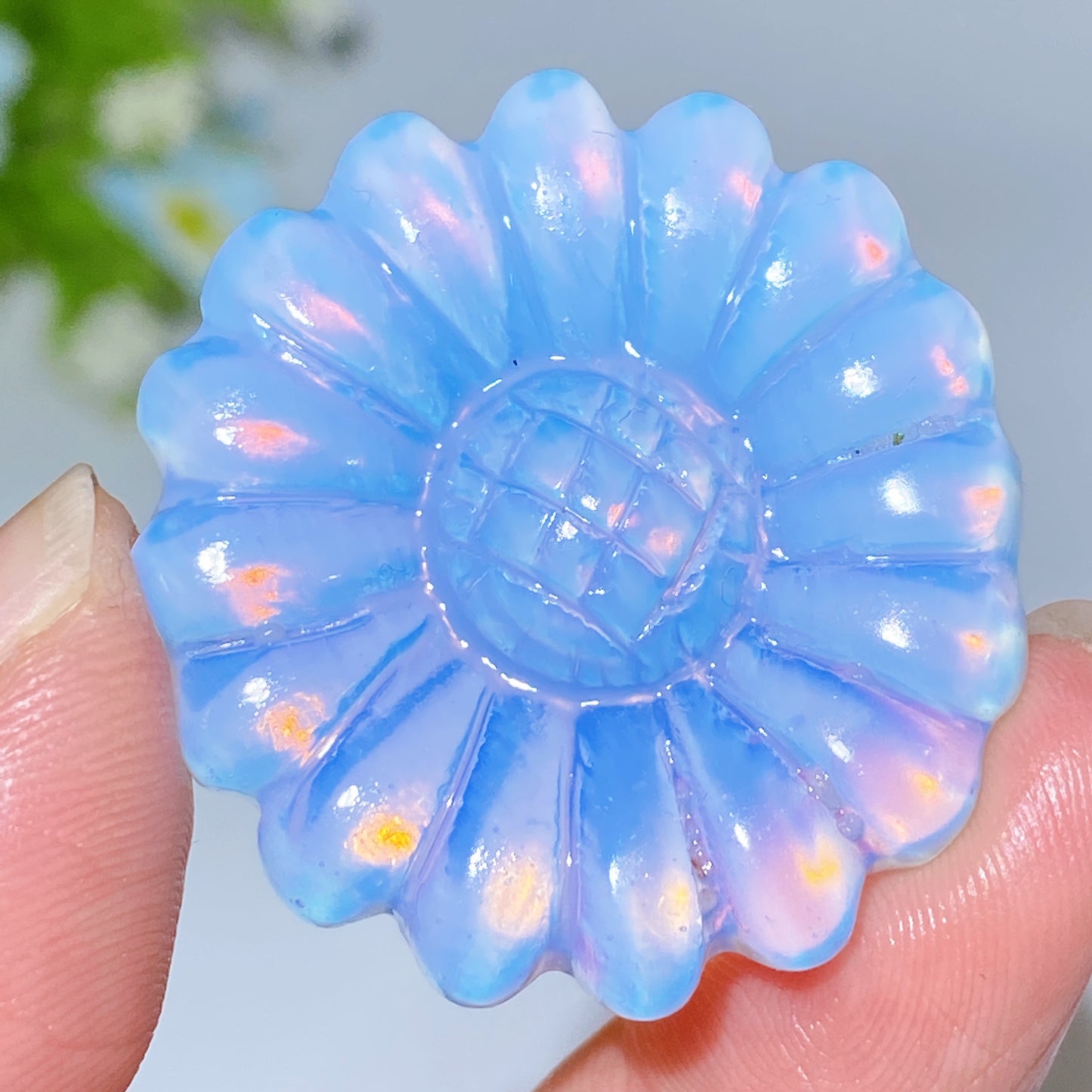 1.3" Crystal Sunflower Carving Bulk Wholesale