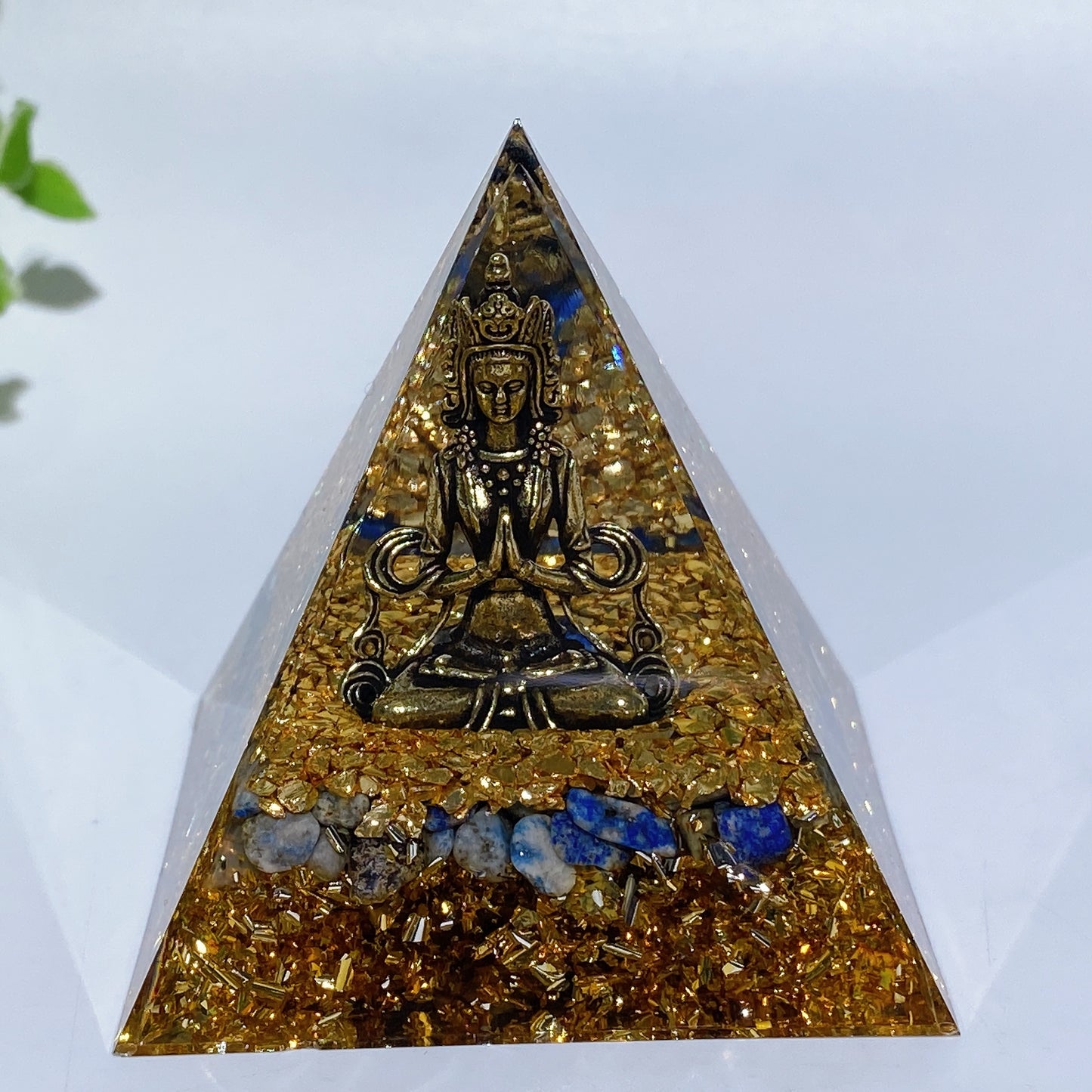 Crystal Chips Resin Orgone Pyramid Crystal Healing Bulk Wholesale