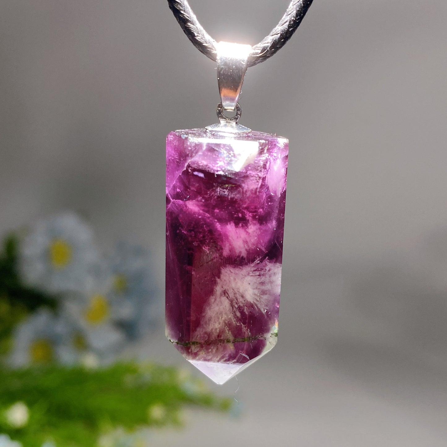 1.4" Feather Fluorite Point Crystal healing Pendant Bulk Wholesale