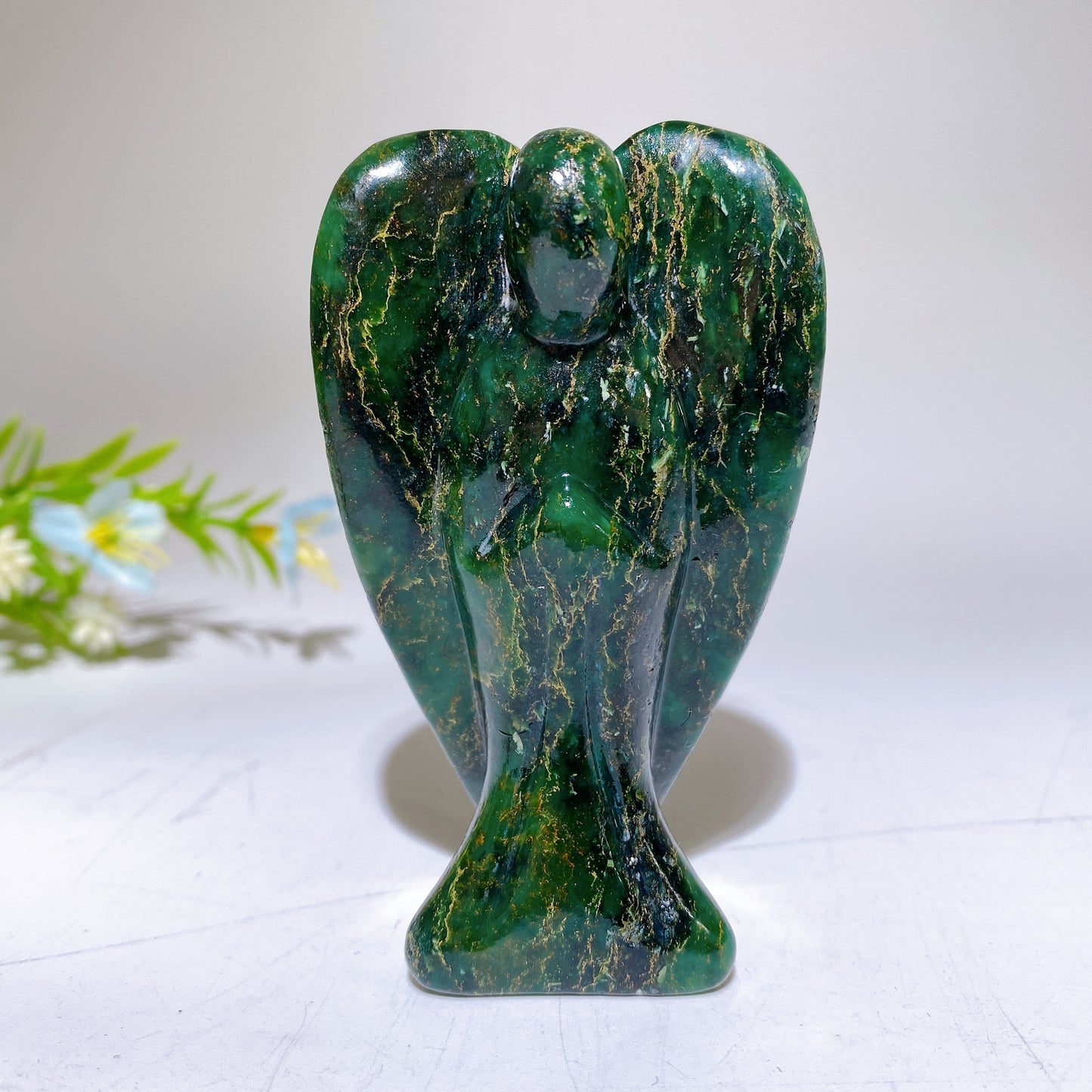 1.9"-3.7" Emerald Carving Crystal Healing Bulk Wholesale