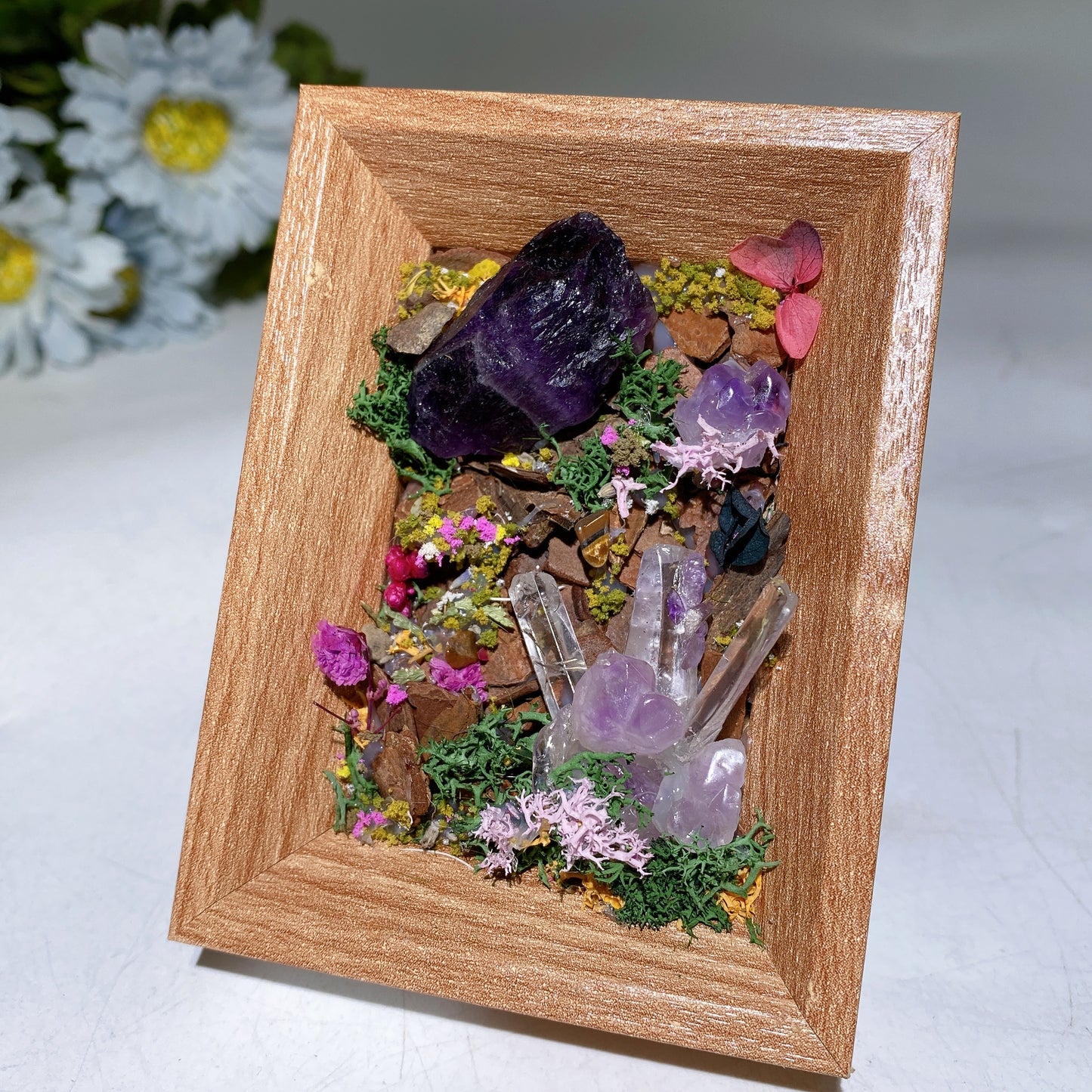 Crystal Scenery in Wooden Photo Frame with Scent Crystal Healing Bulk Wholesale