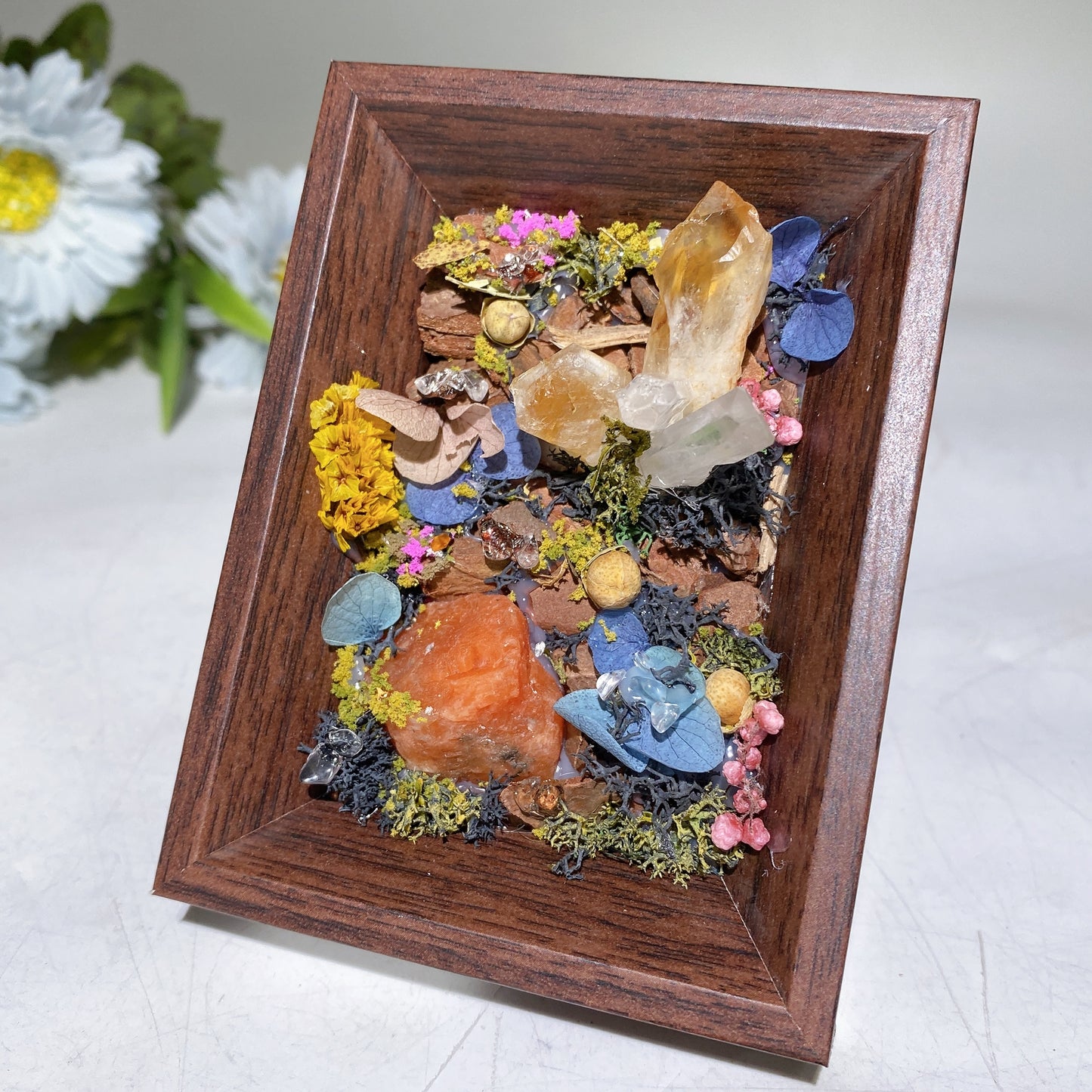 Crystal Scenery in Wooden Photo Frame with Scent Crystal Healing Bulk Wholesale