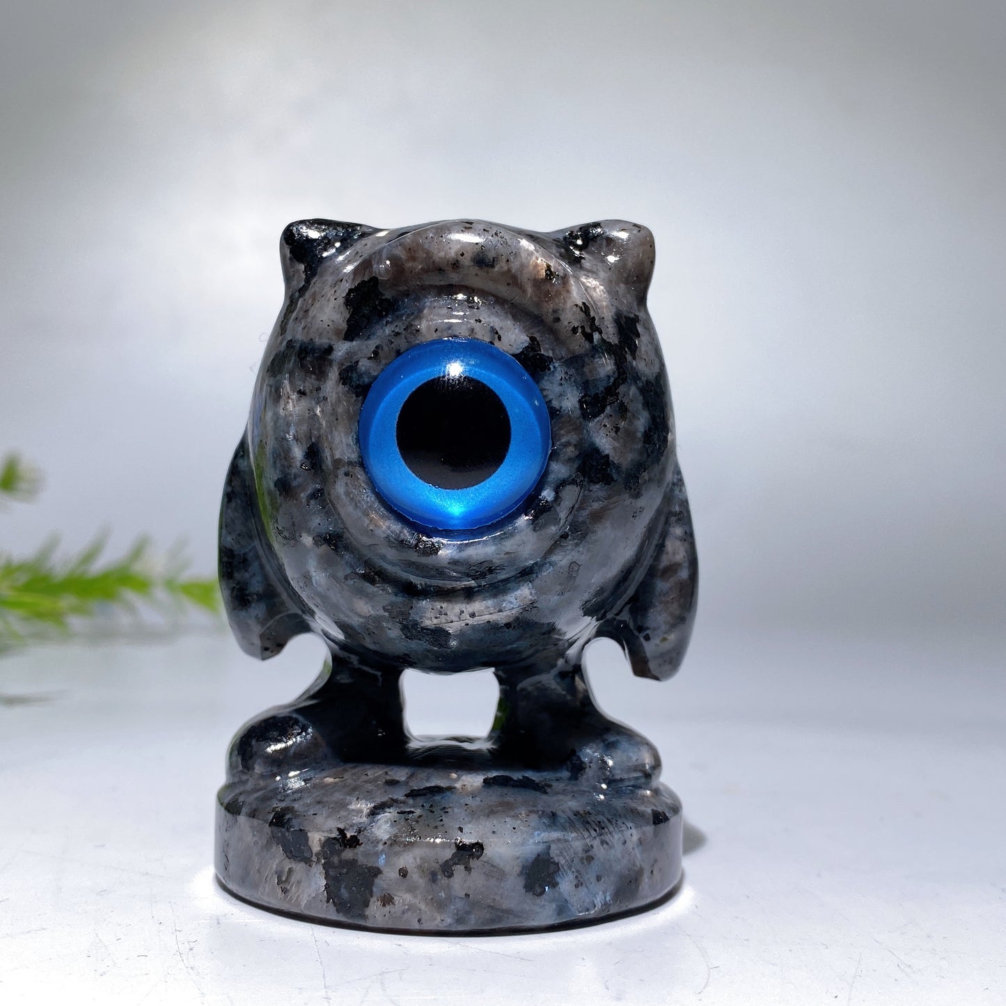 2.8" Crystal Michael Wazowski Carving Monsters Inc. Character Crystal Healing Bulk Wholesale