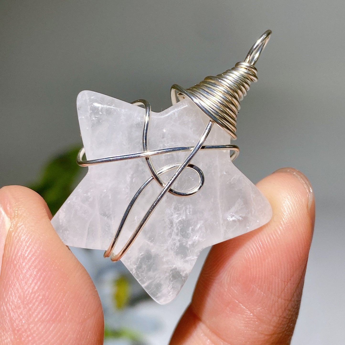 Silver-plated Copper Wrapping Crystal Star Pendant with Black Cord Necklace Crystal Healing Bulk Wholesale