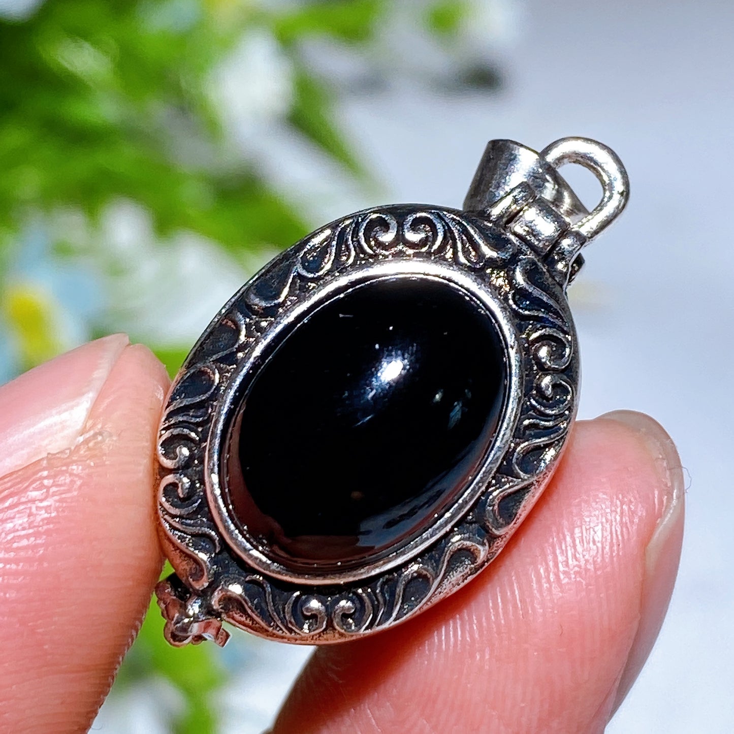 Crystal Poison Pendant Crystal Healing Bulk Wholesale