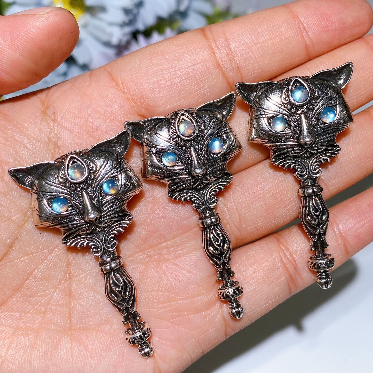 Laradorite Garnet Silver Cat Pendant Crystal Healing Bulk Wholelesale