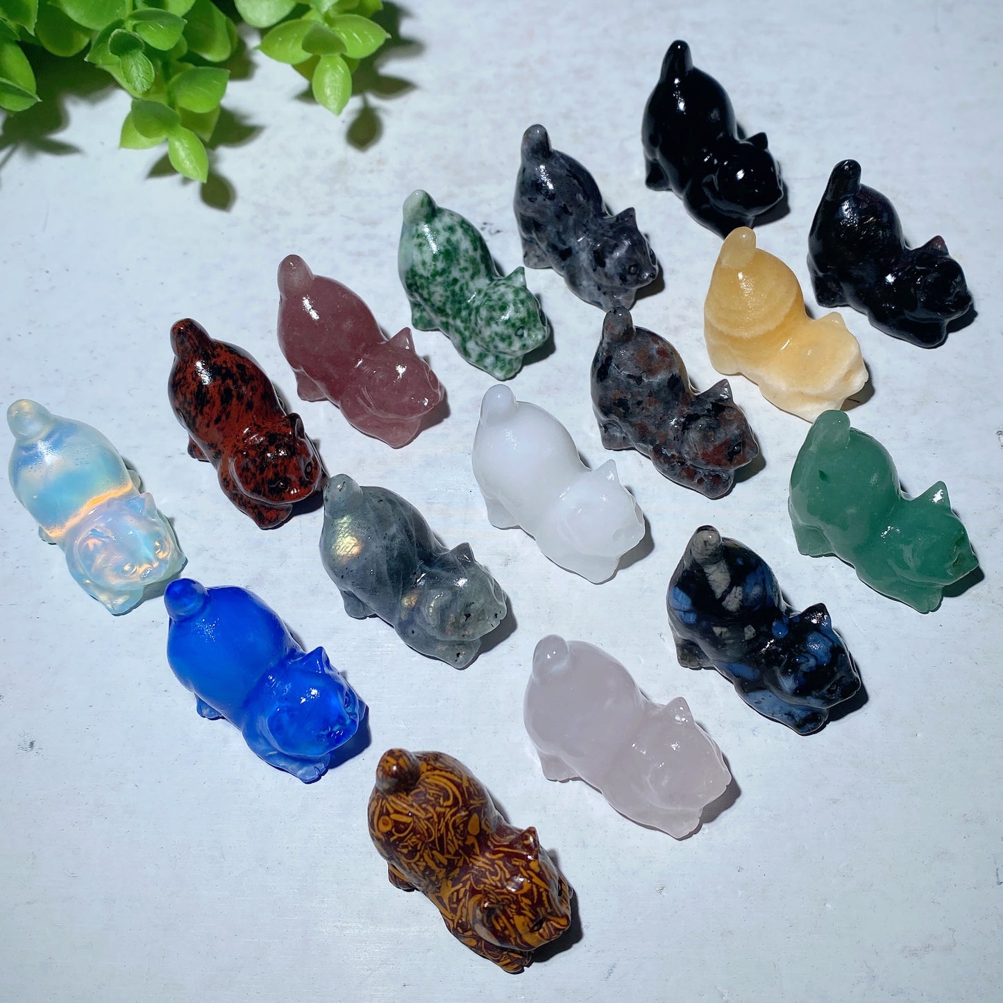1.2" Mixed Crystal Cat Carvings Bulk Wholesale