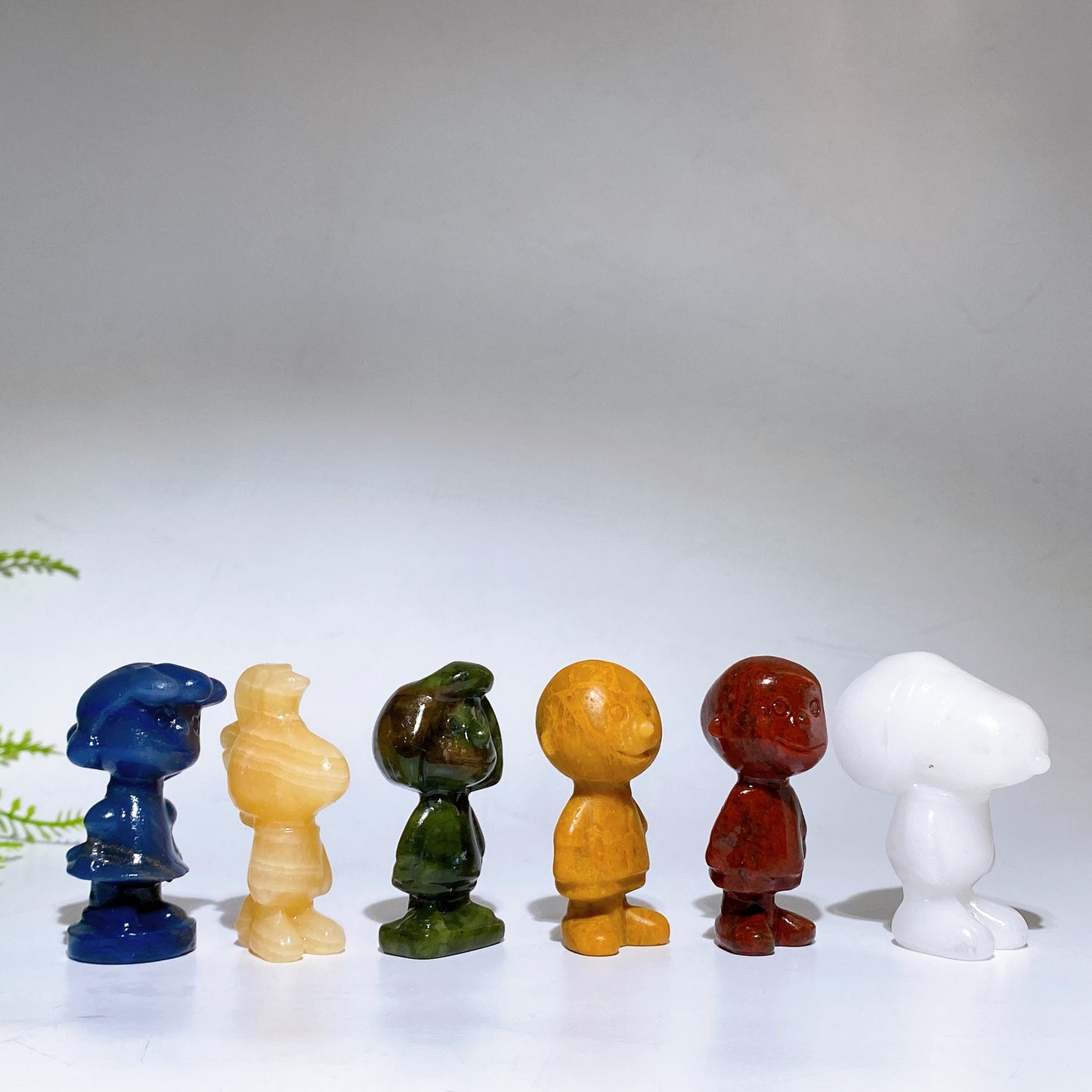 2.0" Mixed Crystal Peanuts Comic Character Carving Crystal Healing Bulk Wholesale 1 Set