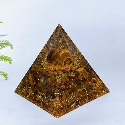 8cm Resin Crystal Chips Pyramid Carving Crystal Healing Bulk Wholesale