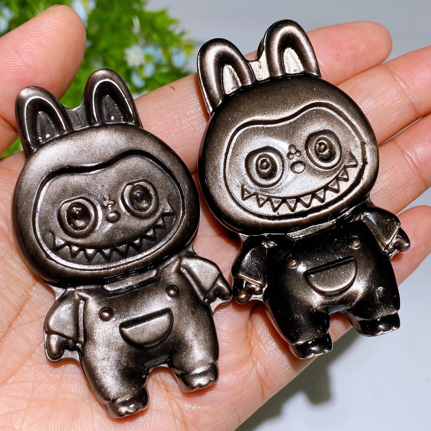 2.9"-3.1" Silver Obsidian Golden Obsidian Labubu Carving Crystal Healing Bulk Wholesale