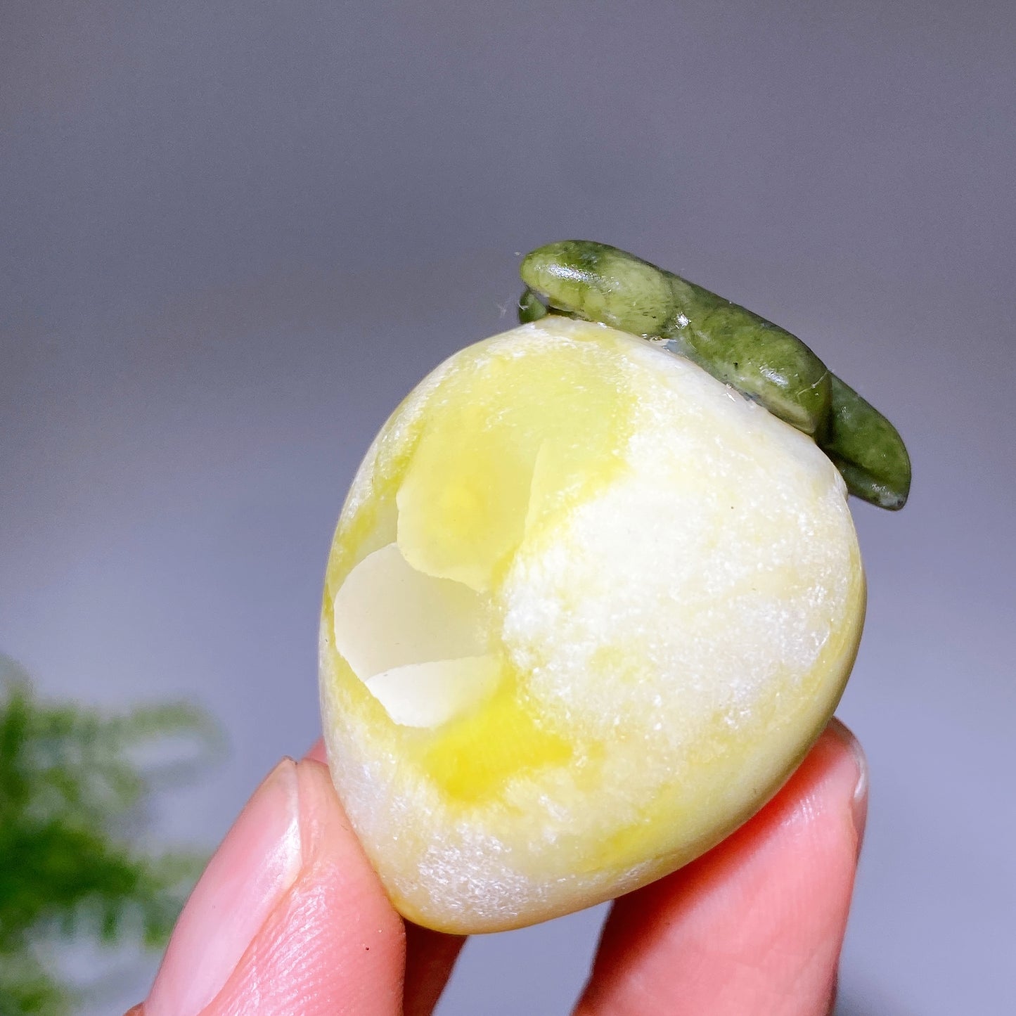 1.6" Crystal Fruit Cherry Tomato Carving Crystal Healing Bulk Wholesale