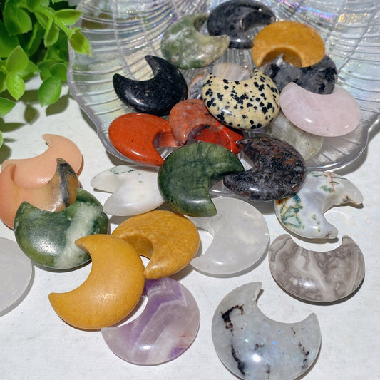1.2" Mixed Crystal Moon Carvings Bag Bulk Wholesale