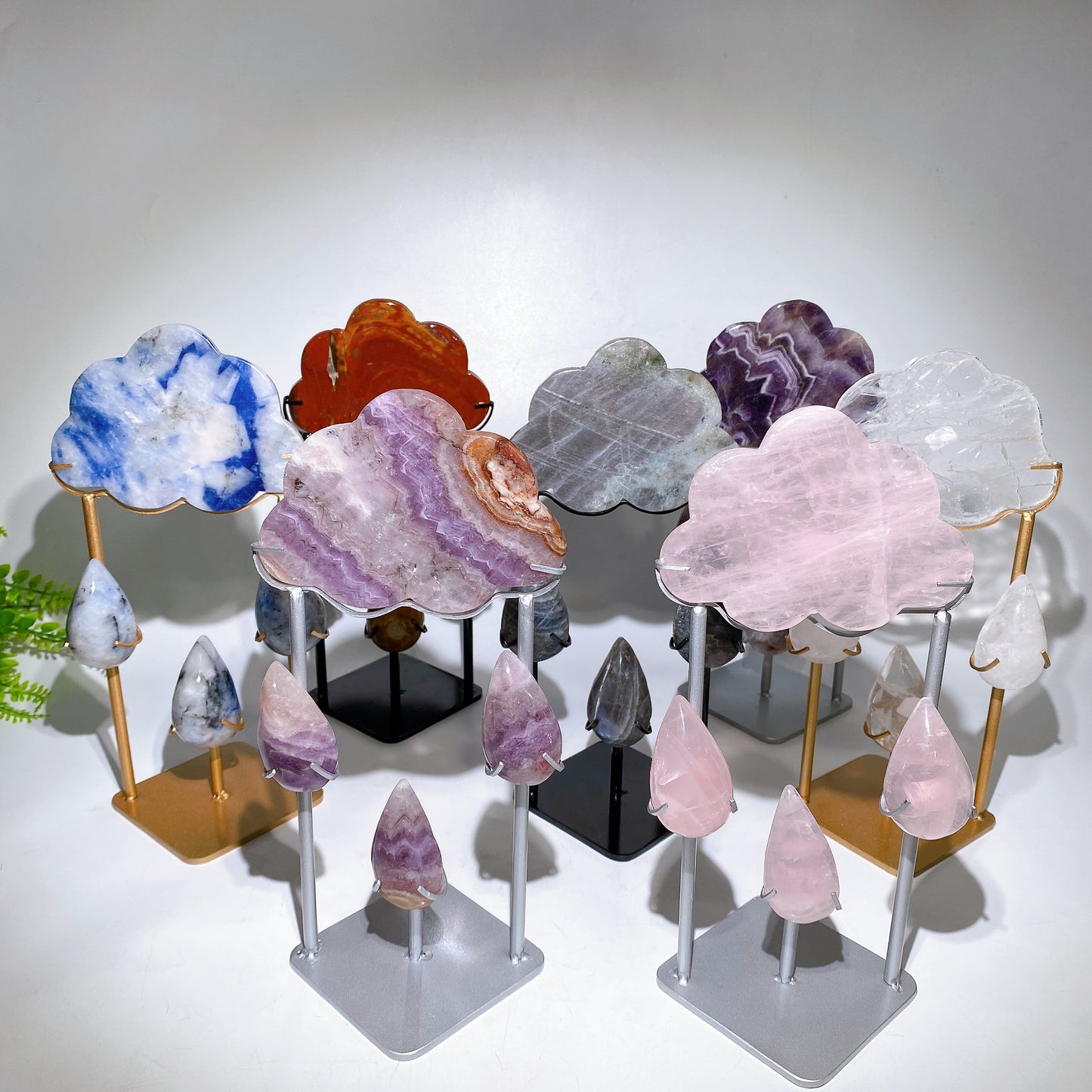 Natural Crystal Cloud Raindrop Carving with Stand Free Form Crystal Healing Bulk Wholesale