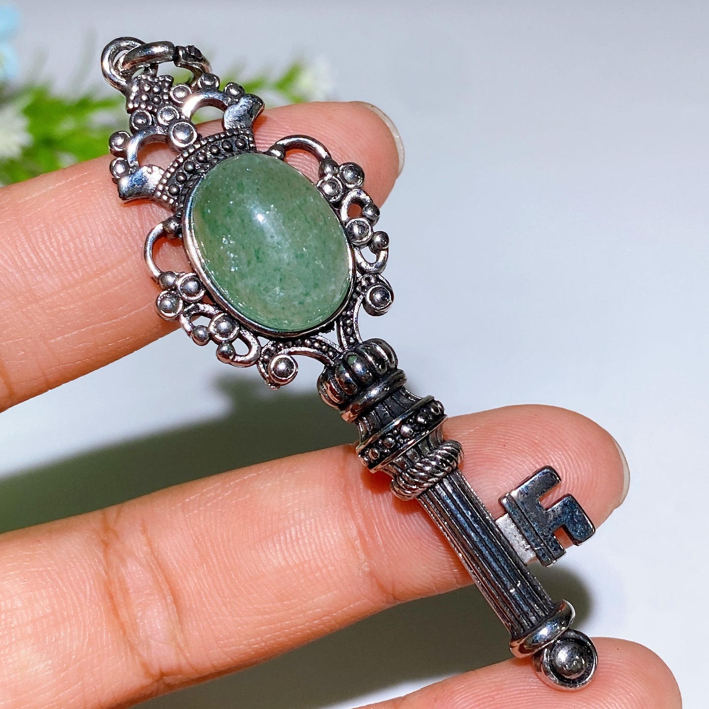 Silver Crystal Key Pendant Crystal Healing Bulk Wholesale