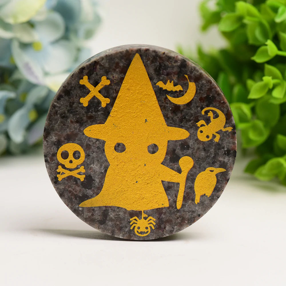 Yoperlite Round Slab with Engraved Ghost Carving