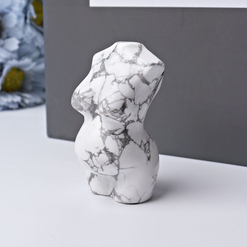 2.7" Howlite Crystal Model Carvings Best Crystal Wholesalers